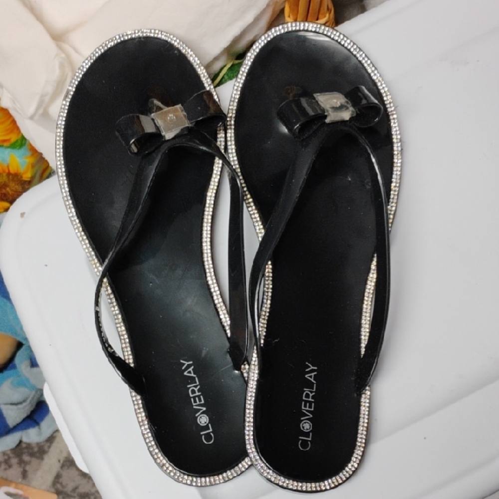 Black Sandals with Silver Accents size 11
